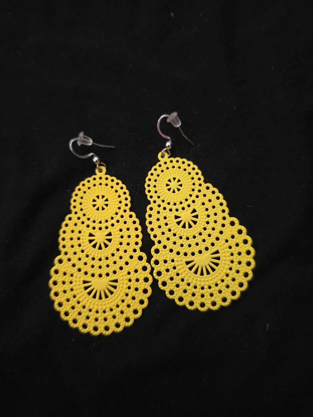 Yellow Filigree Teardrop Dangle Earrings - Lightweight Women Jewelry